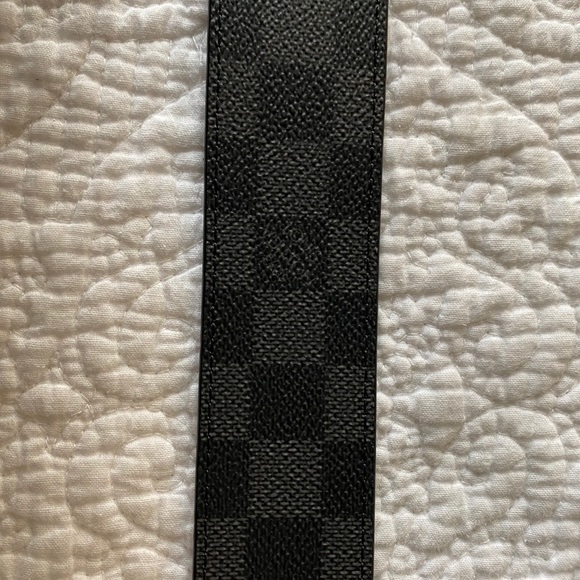 Louis Vuitton Belt - Picture 4 of 6